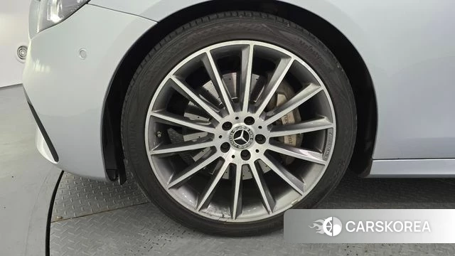 Mercedes-Benz E-Class W213 id 4282131 из Кореи 15