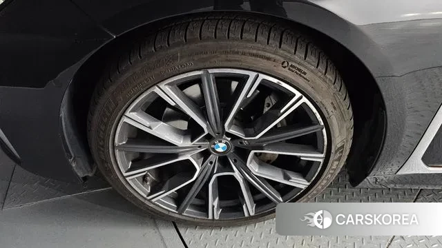 BMW 7 Series (G11) id 3708558 из Кореи 15