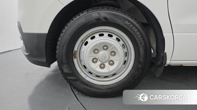 Hyundai The New Grand Starex id 4637301 из Кореи 15