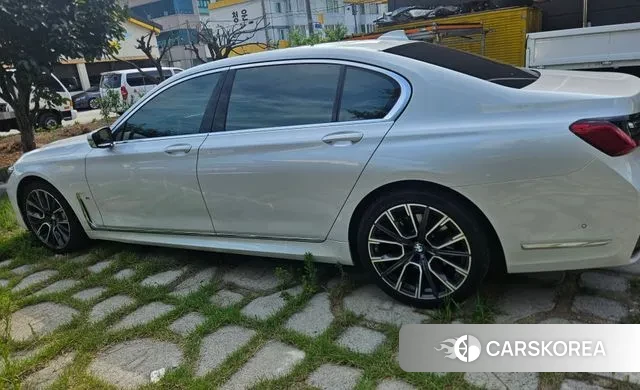 BMW 7 Series (G11) 2022 Белый из Кореи, фото 5