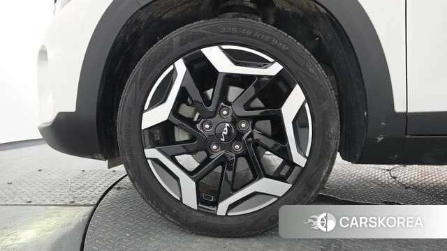 Kia The New Seltos id 4618530 из Кореи 29
