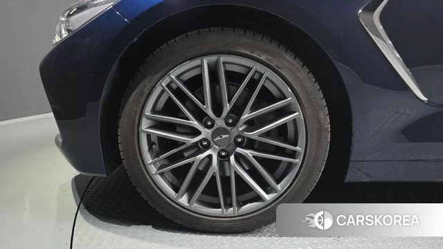 Genesis G70 id 3899837 из Кореи 15