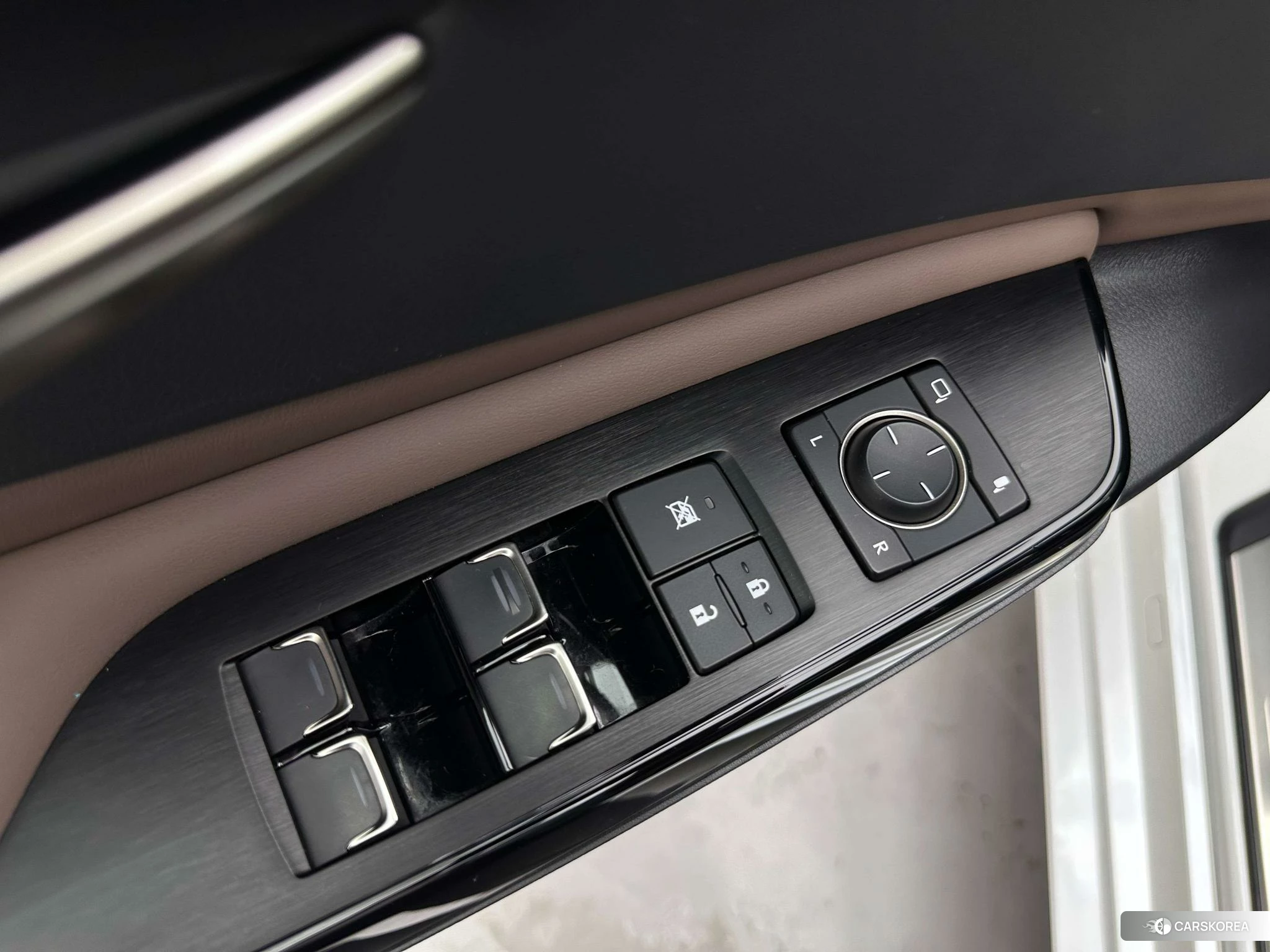 Lexus ES id 4473397 из Китая 27