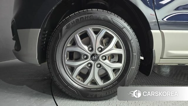 Hyundai The New Grand Starex id 3936680 из Кореи 15