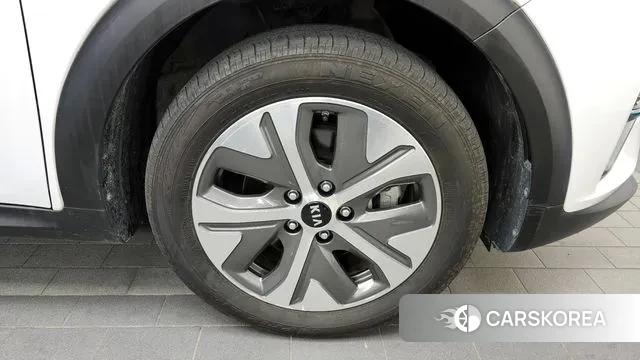 Kia Niro EV id 3307856 из Кореи 15