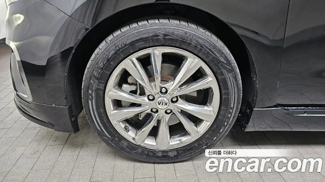 Kia The New Carnival id 2370143 из Кореи 15