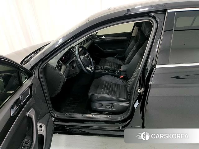 Volkswagen Magotan id 4219312 из Китая 14