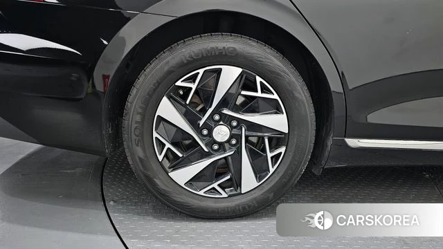 Hyundai The New Grandeur IG Hybrid id 4396318 из Кореи 15