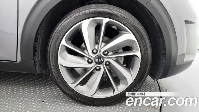 Kia Niro id 2897306 из Кореи 15