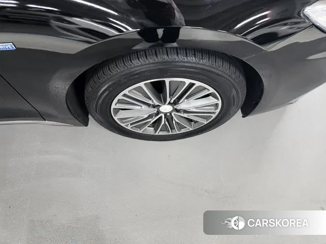 Hyundai Grandeur IG Hybrid id 3123239 из Кореи 15