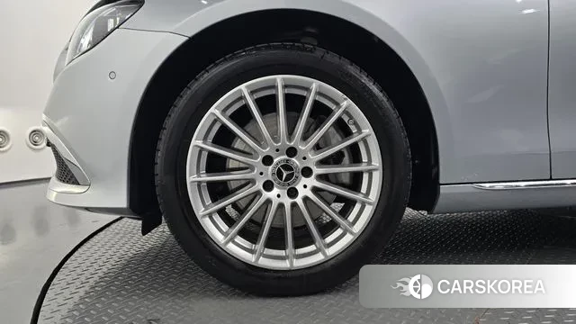 Mercedes-Benz E-Class W213 id 3556427 из Кореи 15