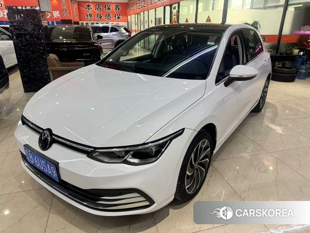 Volkswagen Golf 2023 Белый из Китая, фото 5