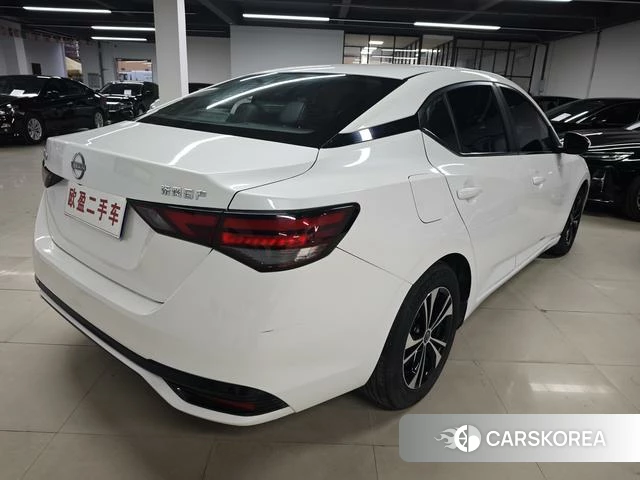 Nissan Xuan Yi 2024 Белый из Китая, фото 5