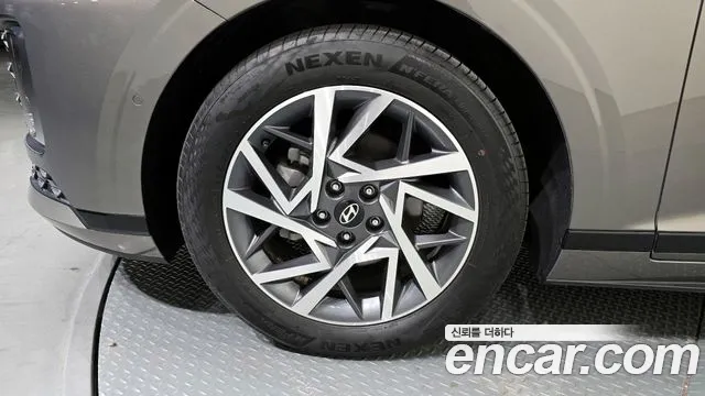 Hyundai Grandeur Hybrid (GN7) id 2438687 из Кореи 15