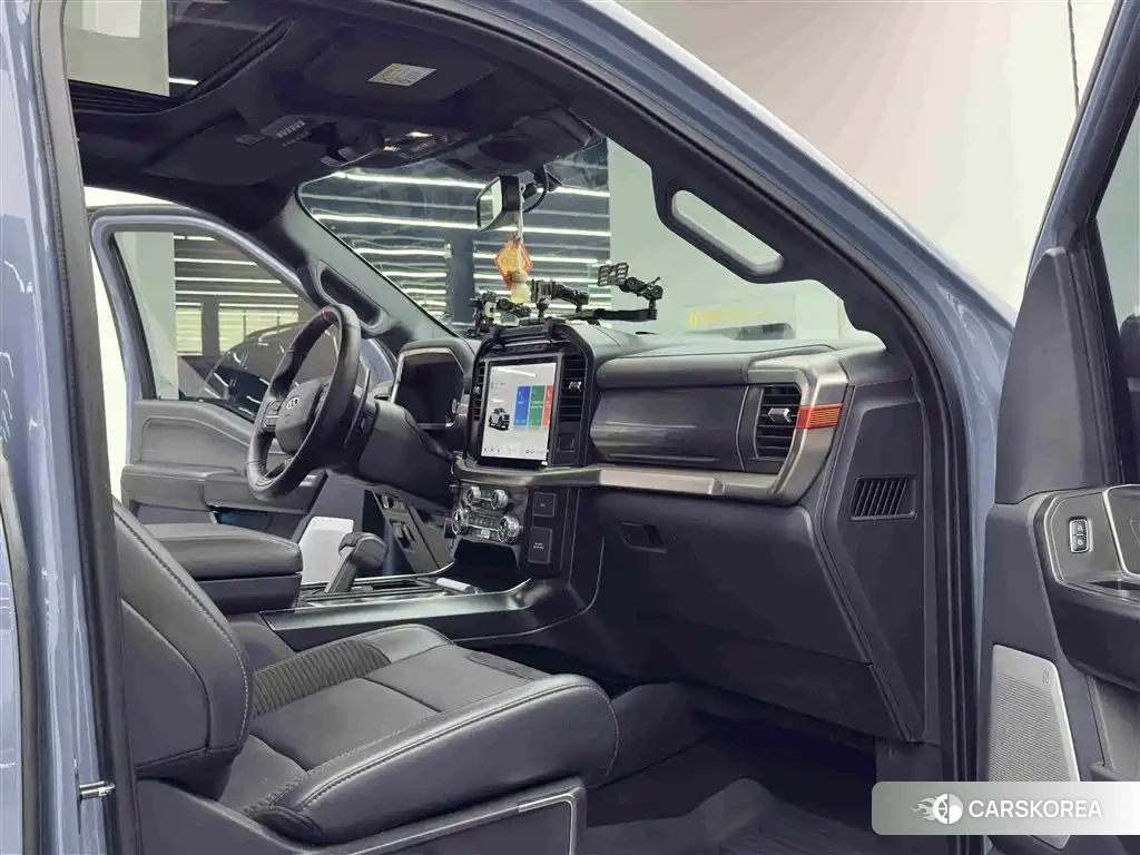 Ford F-150 id 4649403 из Китая 15