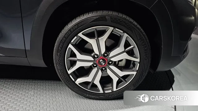 Kia Seltos id 3355516 из Кореи 15