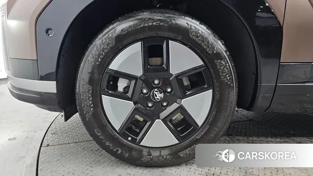 Hyundai Santa Fe (MX5) id 3619660 из Кореи 15