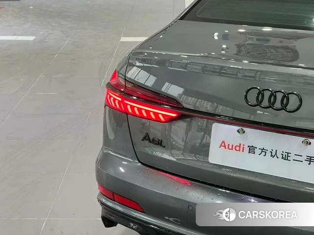 Audi A6L id 4273753 из Китая 17