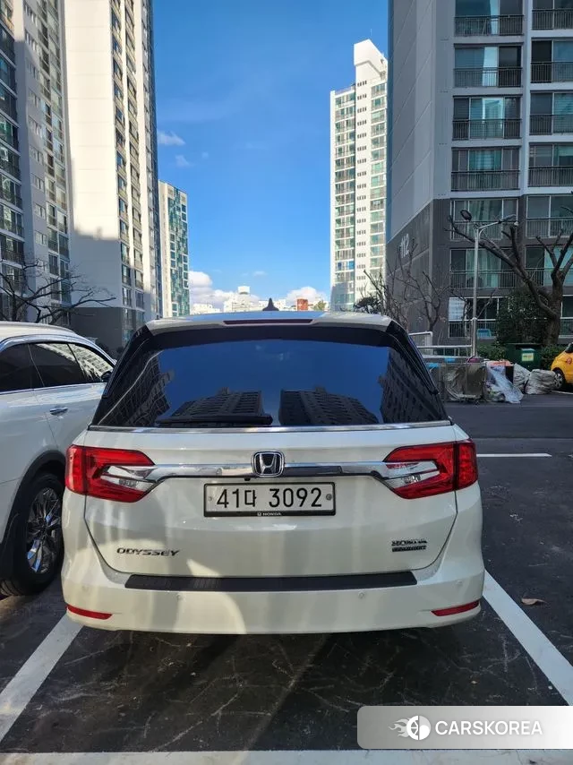 Honda Odyssey 2018 Белый из Кореи, фото 5