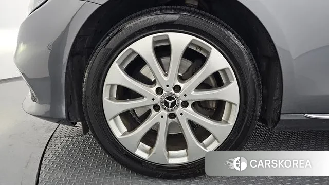 Mercedes-Benz E-Class W213 id 3588158 из Кореи 15