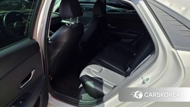 Hyundai Avante (CN7) id 4206587 из Кореи 10