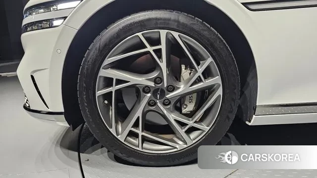 Genesis G90 (RS4) id 3016348 из Кореи 15