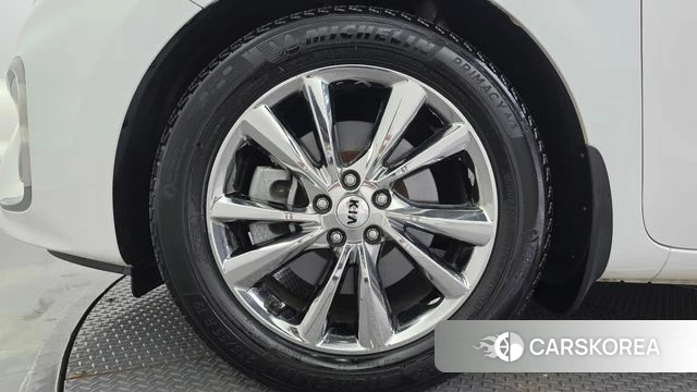 Kia The New Carnival id 4652197 из Кореи 27