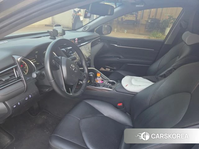 Toyota Camry (XV70) 2019 Коричневый из Кореи, фото 5