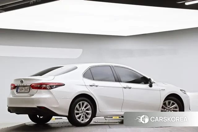 Toyota Camry (XV70) id 3348004 из Кореи 15