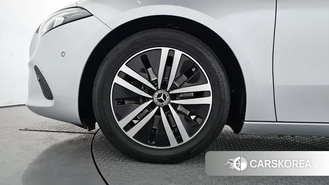 Mercedes-Benz A-Class W177 id 3726885 из Кореи 15