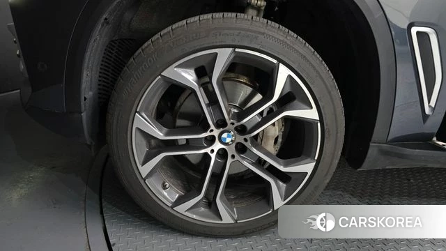 BMW X5 (G05) id 3842590 из Кореи 15