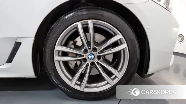 BMW 6 Series GT (G32) id 3499342 из Кореи 15