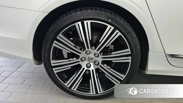Volvo S90 id 4541930 из Кореи 30