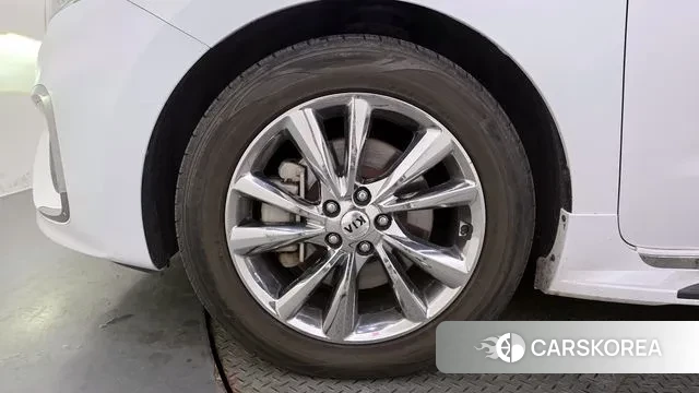 Kia The New Carnival id 3039236 из Кореи 15