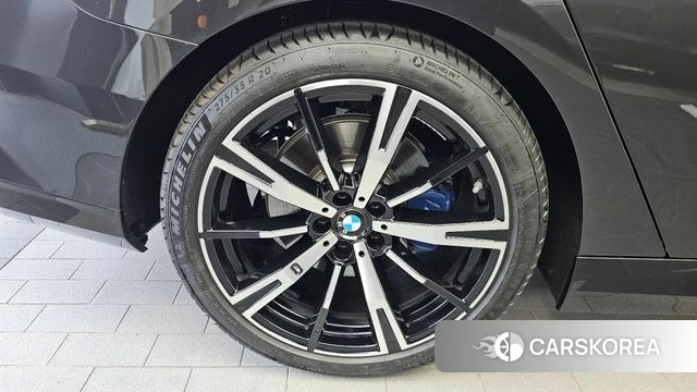 BMW 5 Series (G60) id 4675044 из Кореи 15
