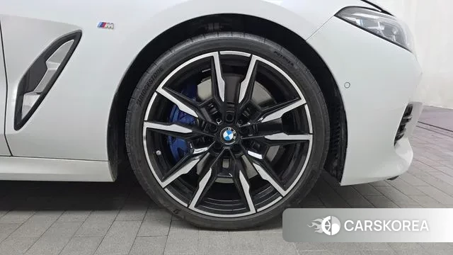 BMW 8 Series (G15) id 3620099 из Кореи 15