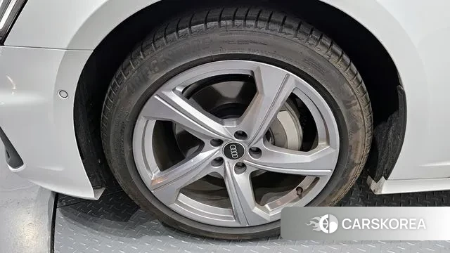 Audi A6 (C8) id 3689430 из Кореи 15