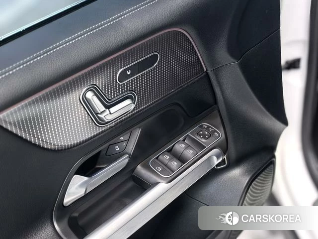 Mercedes-Benz EQB id 4298177 из Китая 26