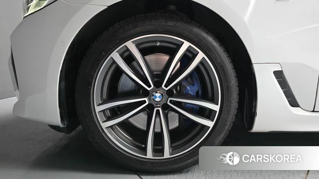 BMW 6 Series GT (G32) id 4641907 из Кореи 27