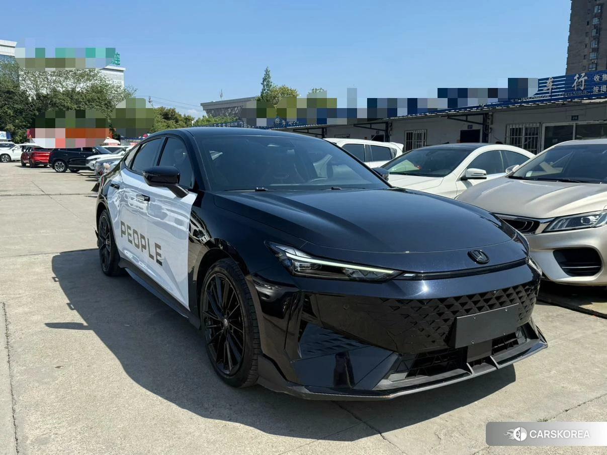 Chang'an UNI-V 2024 Черный из Китая, фото 5