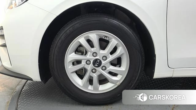 Kia Come New K3 id 4586774 из Кореи 15
