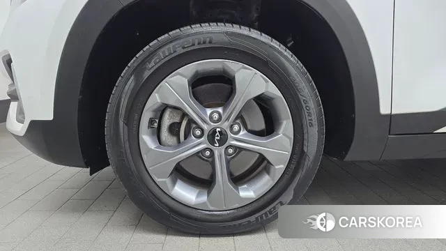 Kia Seltos id 3373058 из Кореи 15