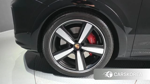 Porsche Cayenne (PO536) id 4315127 из Кореи 15