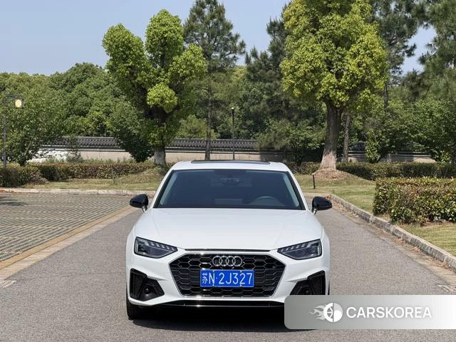 Audi A4L 2022 Белый из Китая, фото 6