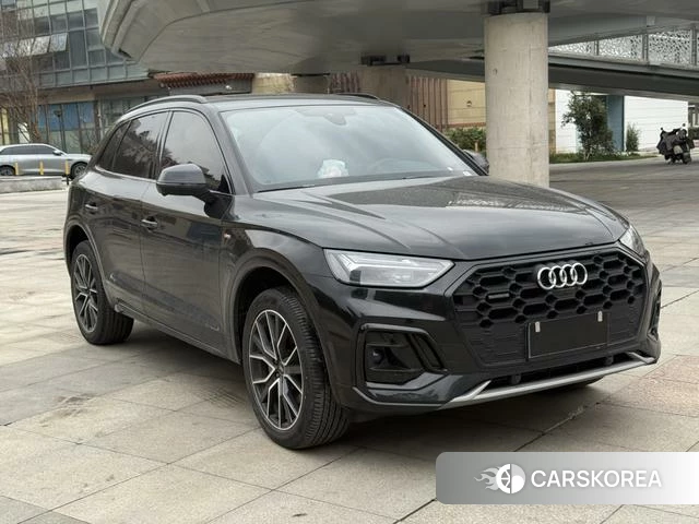 Audi Q5L id 3920617 из Китая 9