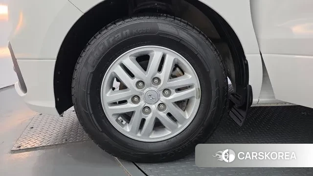 Hyundai The New Grand Starex id 3220971 из Кореи 15