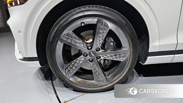 Genesis GV70 id 3630821 из Кореи 15