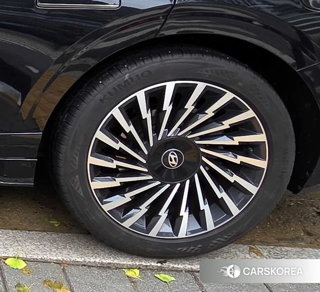 Hyundai Grandeur Hybrid (GN7) 2023 Черный из Кореи, фото 6