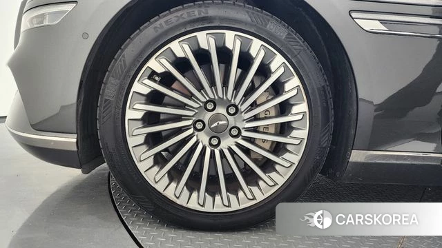 Genesis Electrified G80 (RG3) id 4898988 из Кореи 32