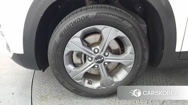 Kia Seltos id 4395702 из Кореи 25